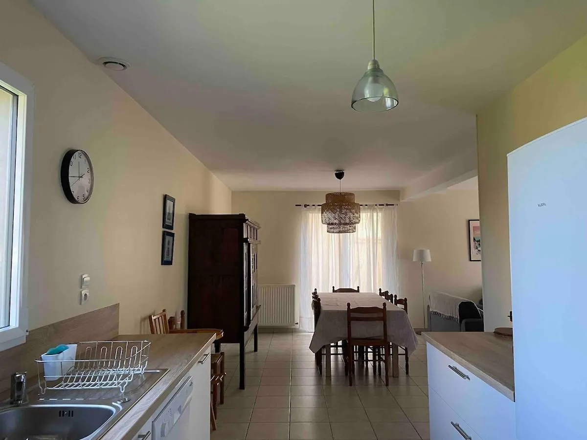 Maison Avec Jardin, Proche Plage Dinard Holiday home